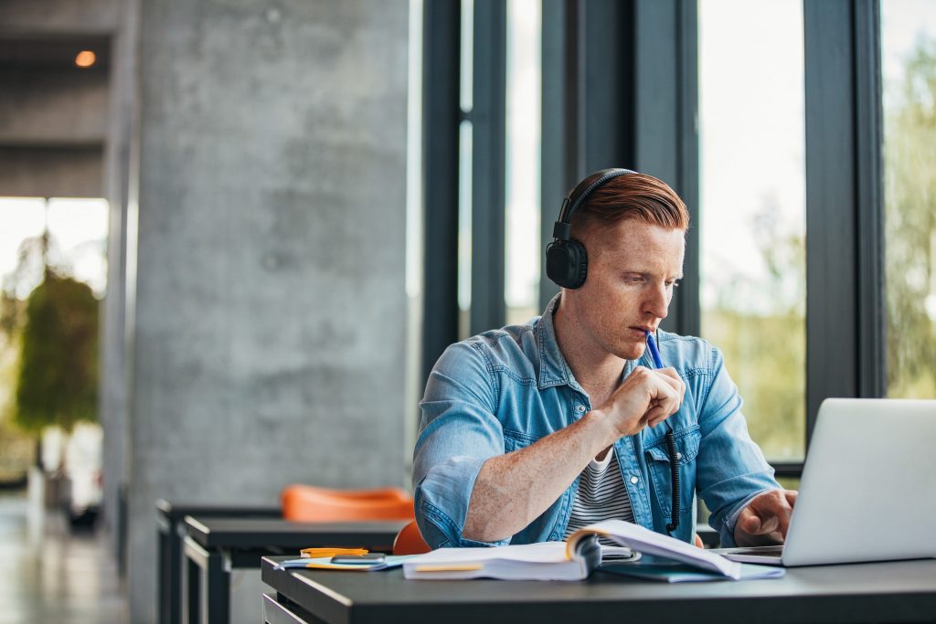 Student considering his federal loan options